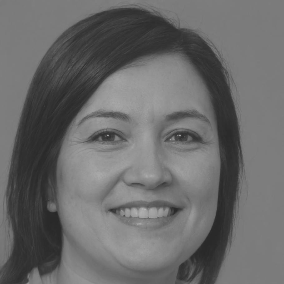 Dr. Sarah Müller